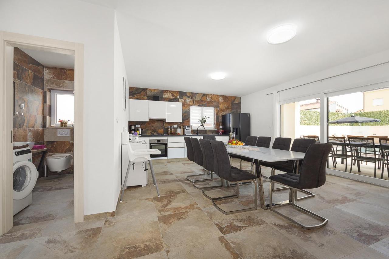 Villa Nur Póla Kültér fotó